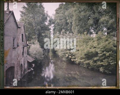 Chartres, France Lavoirs au bord de l'Eure, tournage probablement réalisé à partir de la rue des trois Moulins , 1912 - Eure -et -Loir - Auguste Léon - (30 mai) Banque D'Images