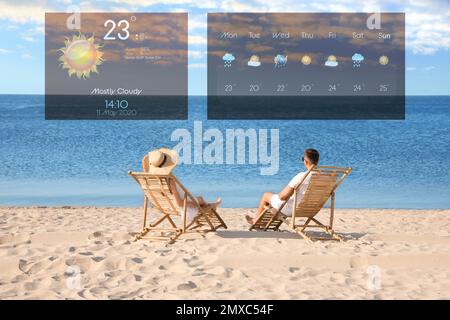 Un jeune couple se détend dans des chaises longues sur la plage et les widgets météo. Application mobile Banque D'Images