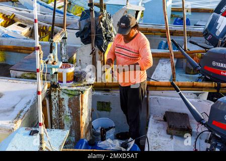 Pêcheur, El Cuyo, Yucatan, Mexique Banque D'Images