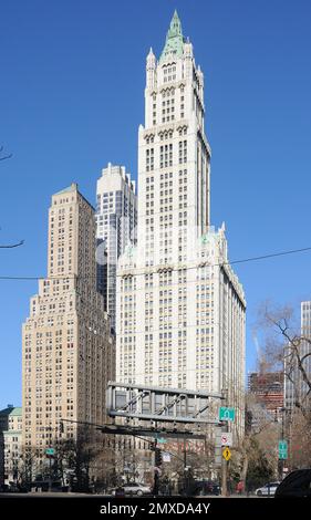 Le Woolworth Building était autrefois le plus haut bâtiment du monde, et il est situé à Broadway à Manhattan, New York Banque D'Images