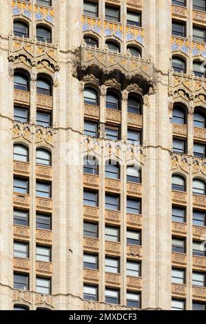 Le Woolworth Building était autrefois le plus haut bâtiment du monde, et il est situé à Broadway à Manhattan, New York Banque D'Images