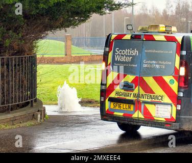 Glasgow, Écosse, Royaume-Uni 3rd février 2023. Des poteaux incendie ciblés par des vandales qui donnent des fours à eau à cause d'une fuite dans la chapelle du tambour alors que l'eau écossaise essaie de la contenir. Crédit Gerard Ferry/Alay Live News Banque D'Images