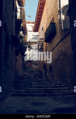 Rues de la vieille ville de Valderrobres. Province de Teruel Banque D'Images