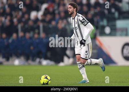 Turin, Italie, le 2nd février 2023. Manuel Locatelli de Juventus lors du match de finale du quartier de Coppa Italia Frecciarossa au stade Allianz, à Turin. Le crédit photo devrait se lire: Jonathan Moscrop / Sportimage Banque D'Images