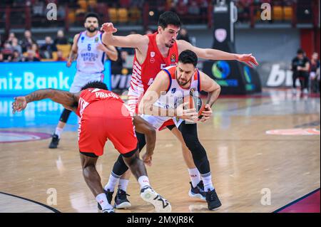 Athènes, Lombardie, Grèce. 3rd févr. 2023. 22 VASILIJE MICIC d'Anadolu Efes lors de l'Euroligue, Round 23, match entre Olympiacos Pirée et Anadolu Efes au Stade de la paix et de l'amitié de 3 février 2023, à Athènes, Grèce. (Credit image: © Stefanos Kyriazis/ZUMA Press Wire) USAGE ÉDITORIAL SEULEMENT! Non destiné À un usage commercial ! Crédit : ZUMA Press, Inc./Alay Live News Banque D'Images