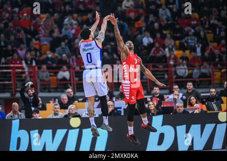 Pirée, Grèce. 03rd févr. 2023. 0 SHANE LARKIN d'Anadolu Efes pendant l'Euroligue, Round 23, match entre Olympiacos Pirée et Anadolu Efes au stade de la paix et de l'amitié de 3 février 2023, à Athènes, Grèce. Crédit : Agence photo indépendante/Alamy Live News Banque D'Images