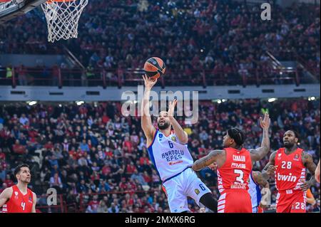 Pirée, Grèce. 03rd févr. 2023. 6 ÉLIE BRYANT d'Anadolu Efes lors de l'Euroligue, Round 23, match entre Olympiacos Pirée et Anadolu Efes au stade de la paix et de l'amitié de 3 février 2023, à Athènes, Grèce. Crédit : Agence photo indépendante/Alamy Live News Banque D'Images