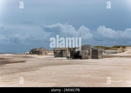 Bunkers de Wehrmacht allemands appartenant à l'ancien mur de l'Atlantique sur la plage près de Thybore, Danemark, Europe Banque D'Images