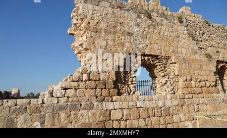 Murs de l'ancien château d'Antipatris, tel Afek, Israël. Aussi connu sous le nom de Binar Bashi, Antipatris est devenu une forteresse ottomane à l'époque médiévale. Banque D'Images