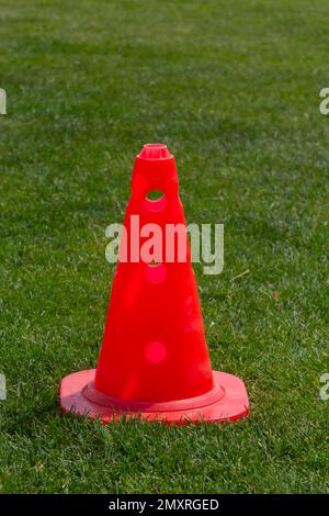 Lot 10 Marqueurs Plats Antidérapants – Football Basket Sport – Disques PVC 15,5 Cm – Entraînement Agilité Vitesse