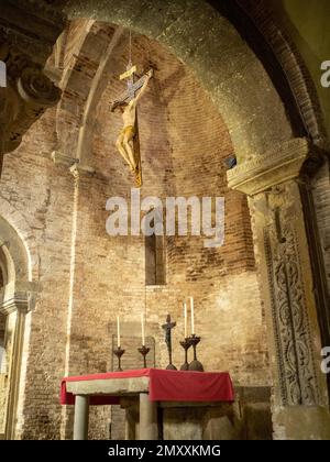 Autel de l'église des Saints vitale et agricole, Bologne Banque D'Images