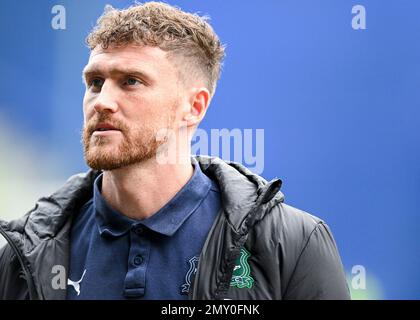 Le défenseur de Plymouth Argyle Dan Scarr (6) lors du match Sky Bet League 1 Sheffield mercredi contre Plymouth Argyle à Hillsborough, Sheffield, Royaume-Uni, 4th février 2023 (photo de Stanley Kasala/News Images) Banque D'Images