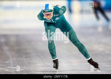 HERENVEEN - Marijke Groenewoud en action sur les 3000 mètres pendant le deuxième jour des distances NK à Thialf. ANP VINCENT JANNINK Banque D'Images