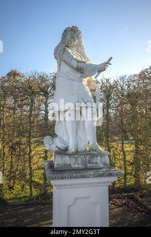 Électeur Ernest Augustus de Hanovre Statue aux jardins de Herrenhausen - Hanovre, Basse-Saxe, Allemagne Banque D'Images