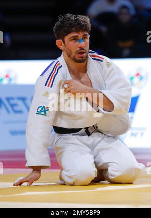 Balabay Aghayev (AZE) a remporté la médaille d'or dans la catégorie hommes  60kg contre Cédric Revol (FRA) (Etoile SP de blanc Mesnil Judo) a participé dans la catégorie hommes -60kg au cours de l'International Judo Paris Grand Slam 2023 (IJF) sur 4 février 2023 au Accor Arena à Paris, France - photo Stephane Allaman / DPPI Banque D'Images