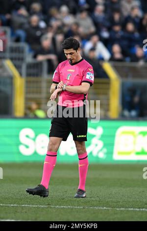 Côme, Italie. 4th févr. 2023. Revere Gianluca Manganiello lors du match de football italien série B entre Calcio Como et Frosinone Calcio le 4 février 2023 au stadio Giuseppe Senigallia à Côme, Italie. Photo Tiziano Ballabio crédit: Tiziano Ballabio/Alamy Live News Banque D'Images