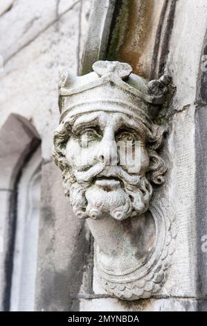 Tête de pierre, buste, Brian Boru, Roi d'Irlande au Moyen âge, héros national, à l'extérieur de la chapelle royale, château de Dublin, château de Dublin, caisleán Bhail Banque D'Images