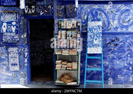Boutique d'art, Vieille ville, Asilah, Maroc, Afrique Banque D'Images