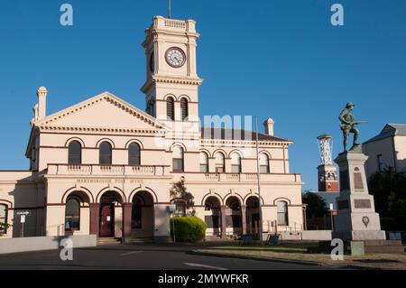 Bâtiments civiques dans la ville victorienne de Maryborough, dans les champs aurifères : 1878 Bureau de poste Banque D'Images