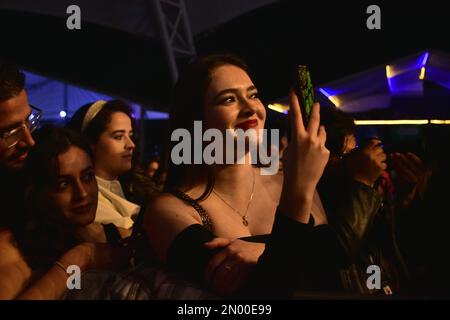 Leon, Mexique. 04 févr. 2023. Les fans de Manuel Turizo ont un concert au Feria de Leon 2023. Crédit: Juanjo Valdez / JVMODEL crédit: JVMODEL / Alay Live News Banque D'Images