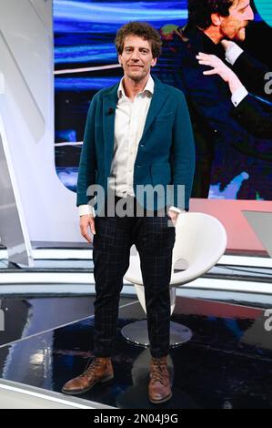 Milan, Italie. 05th févr. 2023. Milan, Rai 3 TV show 'TV TALK' dans la photo: Maurizio Lastrico crédit: Agence de photo indépendante/Alamy Live News Banque D'Images