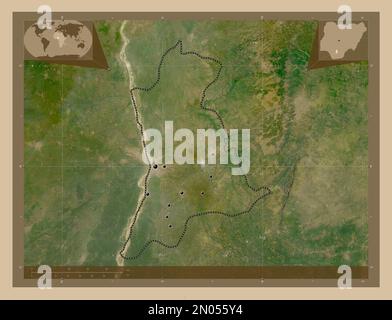 Anambra, État du Nigéria. Carte satellite basse résolution. Lieux des principales villes de la région. Cartes d'emplacement auxiliaire d'angle Banque D'Images