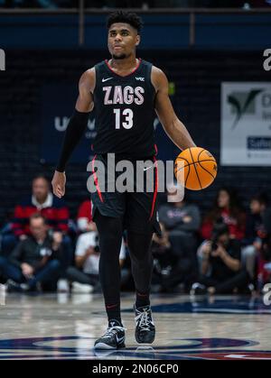 04 février 2023 Moraga, CA États-Unis Le gardien de Gonzaga Malachi Smith (13) joue pendant le match de basket-ball masculin NCAA entre Gonzaga Bulldogs et les Gaels de Saint Mary. Le battement de Saint Mary Gonzaga en heures supplémentaires 78-70 au pavillon de la Credit Union de l'Université Moraga Calif. Thurman James/CSM Banque D'Images