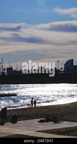 La Nova Icaria plage en hiver, Barcelone, Catalunya, Espagne, Europe Banque D'Images