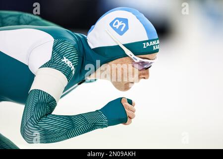 HERENVEEN - Marijke Groenewoud en action sur les 5000 mètres femmes pendant le troisième jour des distances NK à Thialf. ANP VINCENT JANNINK Banque D'Images