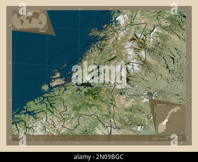 Trndelag, comté de Norvège. Carte satellite haute résolution. Lieux et noms des principales villes de la région. Cartes d'emplacement auxiliaire d'angle Banque D'Images