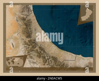 Al Batinah Nord, région d'Oman. Carte satellite basse résolution. Cartes d'emplacement auxiliaire d'angle Banque D'Images