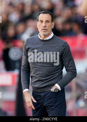 Salvador Gonzalez Voro, entraîneur-chef de la FCF de Valence, lors du match de la Liga entre le FC de Gérone et le FC de Valence, a joué au stade Montilivi sur 5 février 2023, à Gérone, en Espagne. (Photo de Sergio Ruiz / PRESSIN) Banque D'Images