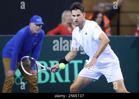 RIJEKA, CROATIE - FÉVRIER 05 : Dominic Thiem d'Autriche joue un front contre Borna Coric de Croatie lors du premier tour de qualification de la coupe Davis entre la Croatie et l'Autriche au Zamet Sports Hall on 5 février 2023 à Rijeka, Croatie. Photo de Nel Pavletic/Pixsell Banque D'Images