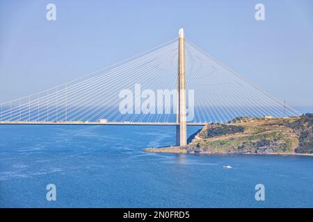 Pont Yavuz Sultan Selim l'entrée nord dans le détroit du Bosphore en Turquie Banque D'Images