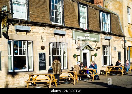 The Golden Fleece Pub, Stamford, Lincolnshire, Angleterre Banque D'Images