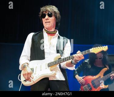 Jeff Beck se produit en direct en mai 2022 au Royal Albert Hall Banque D'Images