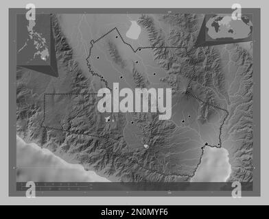 South Cotabato, province des Philippines. Carte d'altitude en niveaux de gris avec lacs et rivières. Lieux des principales villes de la région. Emplacement auxiliaire du coin Banque D'Images