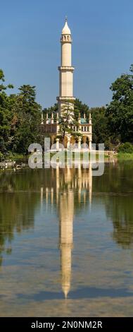 Minaret au parc du château de Lednice, région de Lednice et de Valtice, Moravie du Sud, République tchèque Banque D'Images