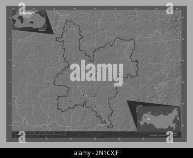 Kirov, région de Russie. Carte d'altitude à deux niveaux avec lacs et rivières. Lieux et noms des principales villes de la région. Carte d'emplacement auxiliaire d'angle Banque D'Images