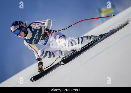 Méribel, France. 06th févr. 2023. Ski alpin: Championnat du monde: Combiné, femmes: Emma Aicher, Allemagne, participe à la première épreuve du combiné alpin, le super-G. Les Championnats du monde de ski se tiendront à Courchevel et à Méribel dans les Alpes françaises. Credit: Michael Kappeller/dpa/Alay Live News Banque D'Images