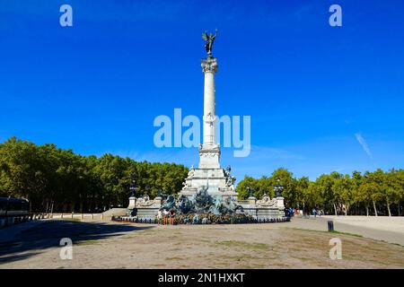 Bordeaux est une ville portuaire située sur la Garonne, dans le département de la Gironde, dans le sud-ouest de la France. C'est la capitale de la Nouvelle-Aquitaine, comme nous Banque D'Images