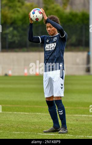 Swansea, pays de Galles. 4 février 2023. Joshua Stephenson de Millwall pendant le match de la Ligue de développement professionnel entre Swansea City moins de 18 ans et Millwall moins de 18 ans à la Swansea City Academy à Swansea, pays de Galles, Royaume-Uni le 4 février 2023. Crédit : Duncan Thomas/Majestic Media. Banque D'Images