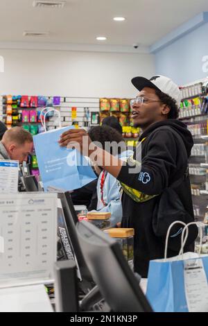 Detroit, Michigan - le cannabis récréatif et médical est vendu dans un magasin Cloud Cannabis. Banque D'Images