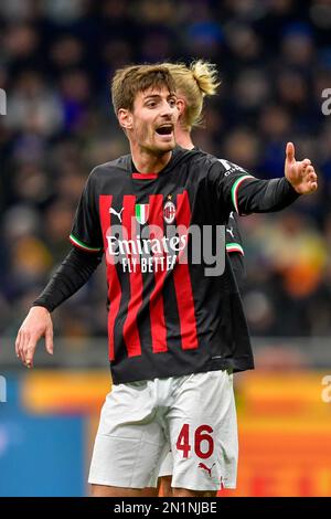 Milan, Italie. 05th févr. 2023. Matteo Gabbia (46) de l'AC Milan vu pendant la série Un match entre l'Inter et l'AC Milan à Giuseppe Meazza à Milan. (Crédit photo : Gonzales photo/Alamy Live News Banque D'Images