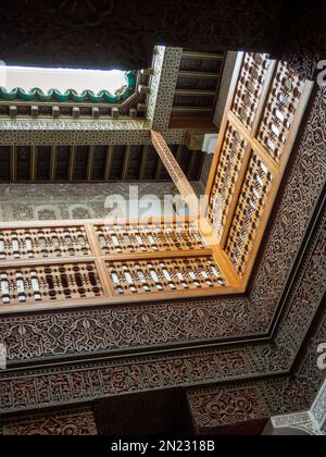 Détails à l'intérieur de Medersa Ben Yousef Marrakech Maroc Banque D'Images