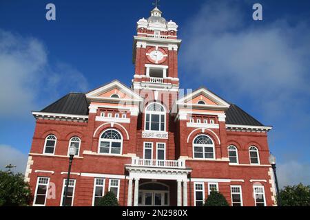 Forsyth, GA, États-Unis. Vue extérieure du palais de justice du comté de Monroe (1896). Banque D'Images