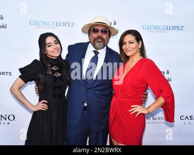 George Lopez, Constance Marie, Aimee Garcia participe à la pré-partie annuelle 15th de George Lopez Celebrity Golf Classic. Photo: Michael Mattes Banque D'Images