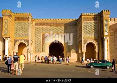 Bab el-Mansour, sans aucun doute la plus belle porte de MeknesGate, Meknes, Maroc Banque D'Images