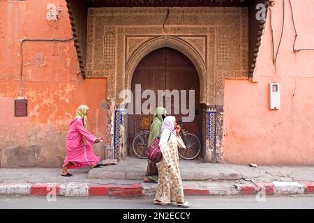 Ruelles de la Kasbah de Marrakech, Marrakech, Maroc Banque D'Images