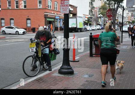 San Diego/california/ 28 septembre 2019/ chiens morkerin hsitoic Hearts gaslamp à San Deigo Californie Etats-Unis d'Amérique.(photo..Francis Dean / Deanimages). Banque D'Images